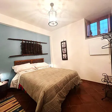 Ca-jo Bed & Breakfast *